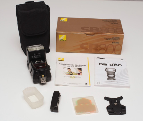 Nikon 800 speedlight - nikon,